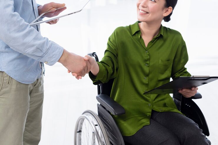 close-up-man-woman-shaking-hands_23-2148476494